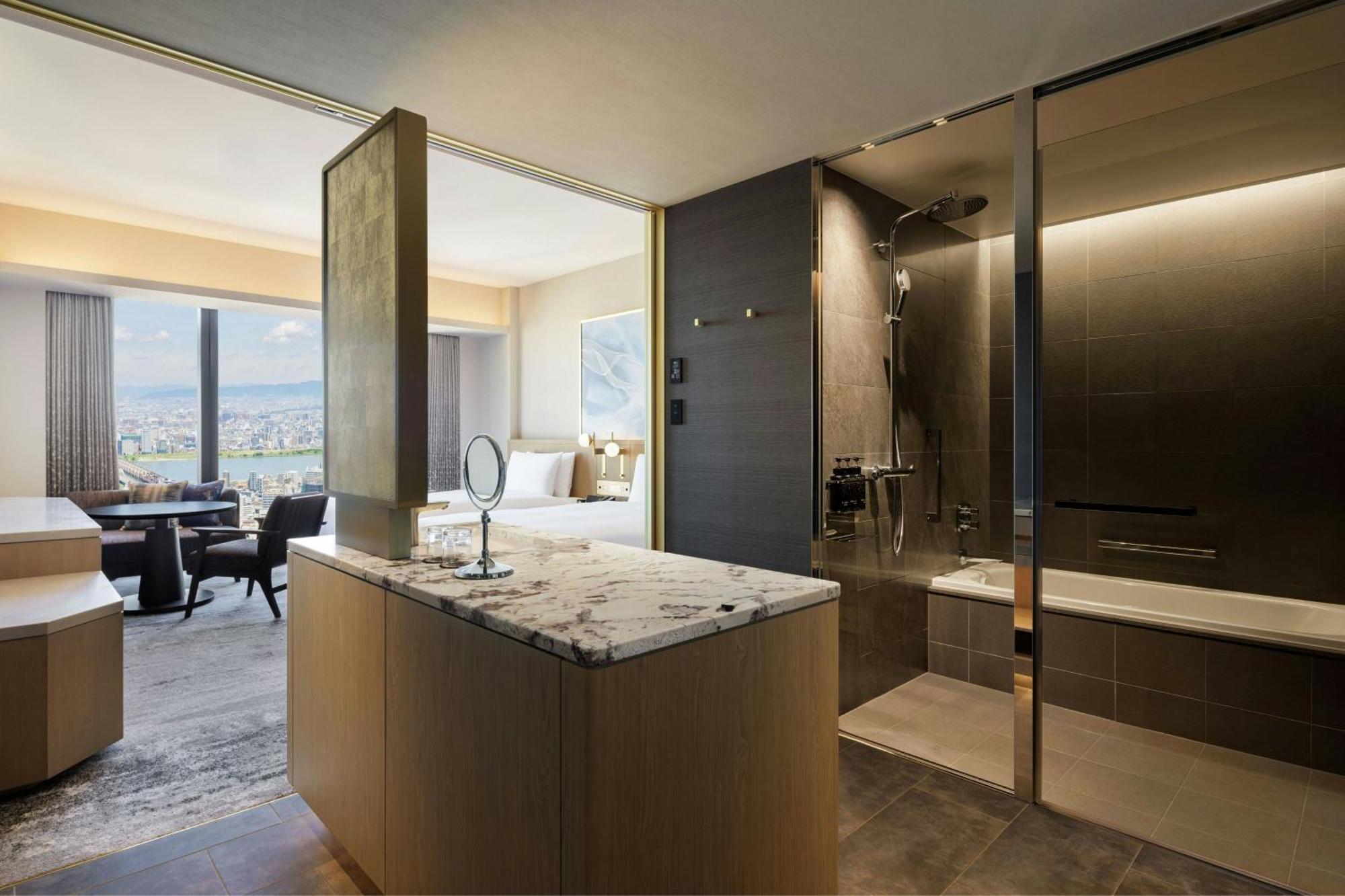 The Osaka Station Hotel, Autograph Collection Buitenkant foto