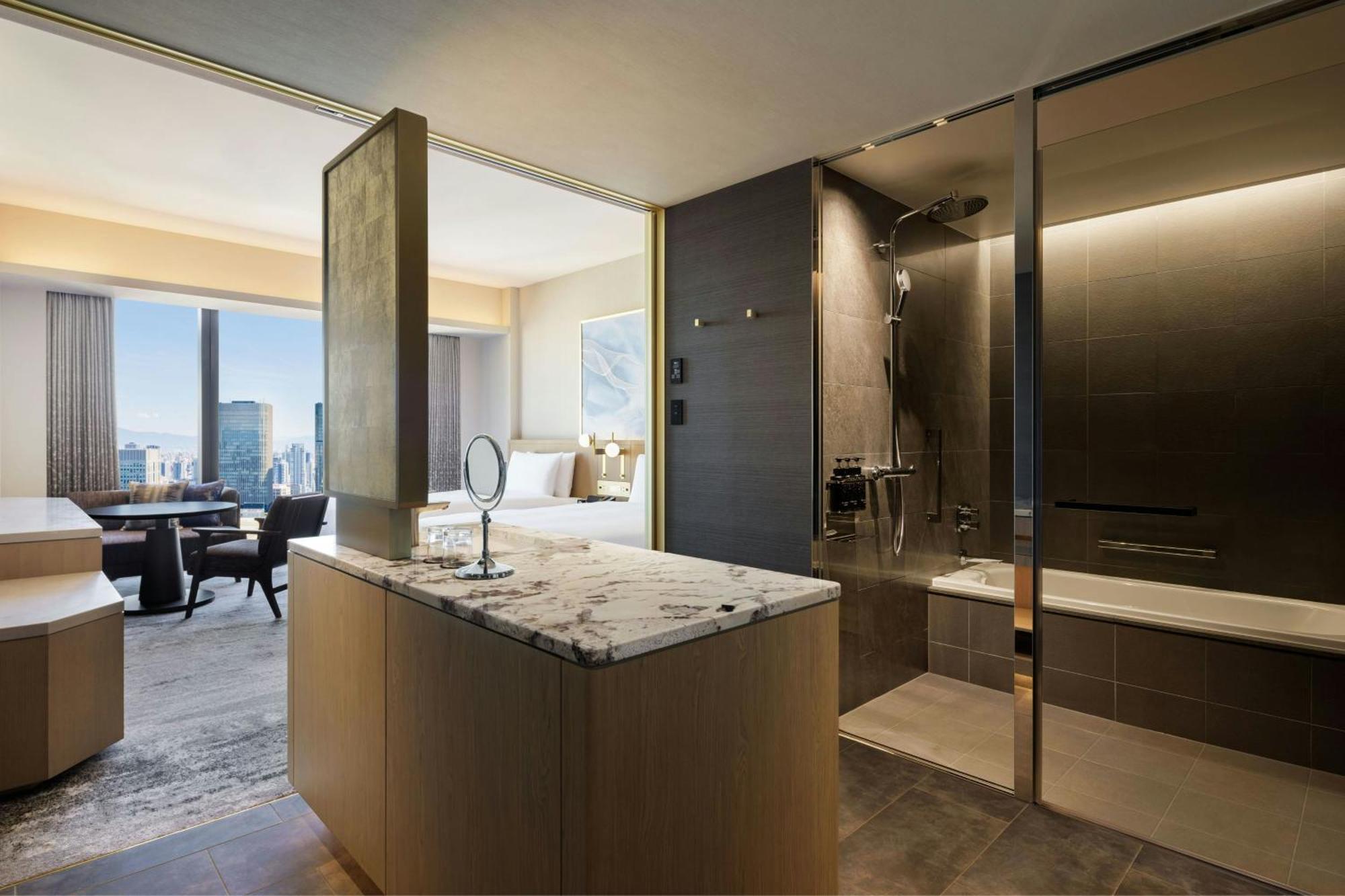 The Osaka Station Hotel, Autograph Collection Buitenkant foto